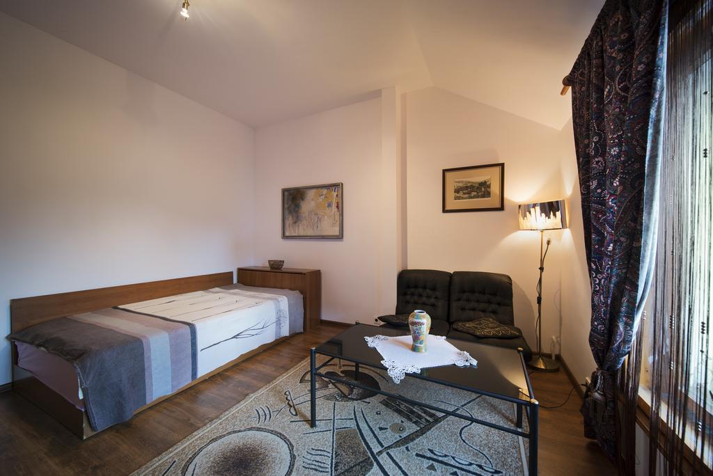 Sunny Apartment Sofia Eksteriør billede